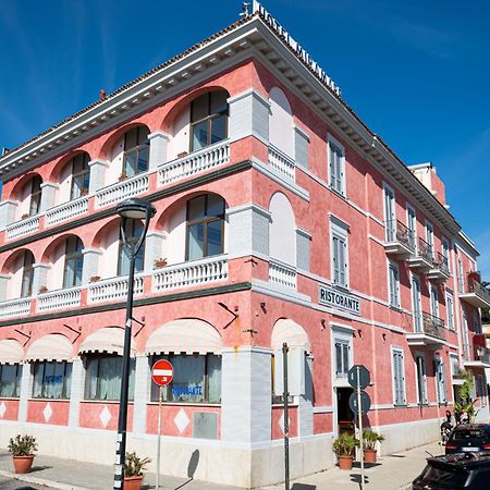 Hotel Miramare Ladispoli Luaran gambar